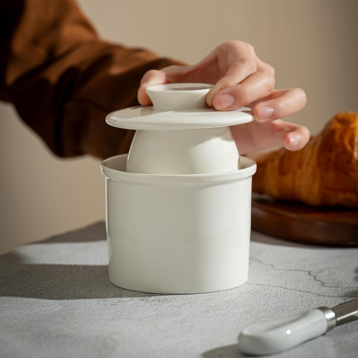 Cart In Mart Ceramic Butter Crock with Lid - Porcelain Butter Keeper for Countertop Storage