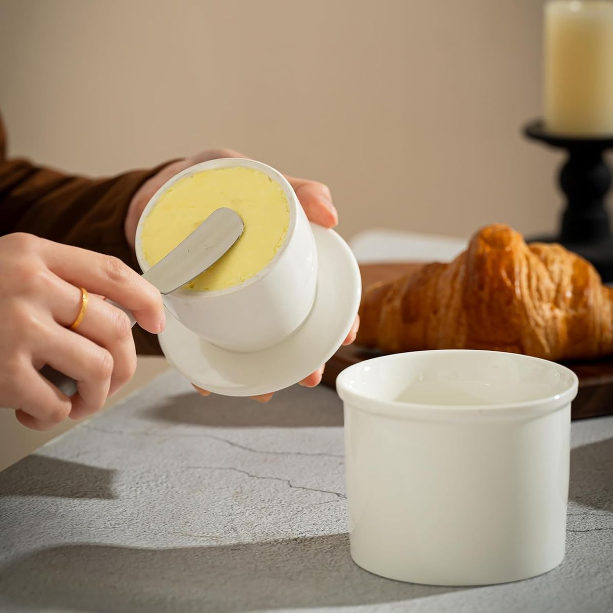 Cart In Mart Ceramic Butter Crock with Lid - Porcelain Butter Keeper for Countertop Storage