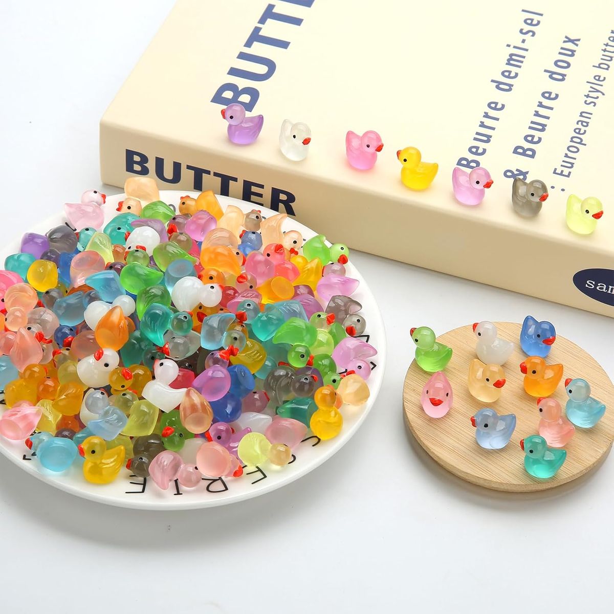 Cart In Mart Glow in the Dark Mini Resin Ducks - Tiny Resin Duck Crafts Figurines 240Pcs