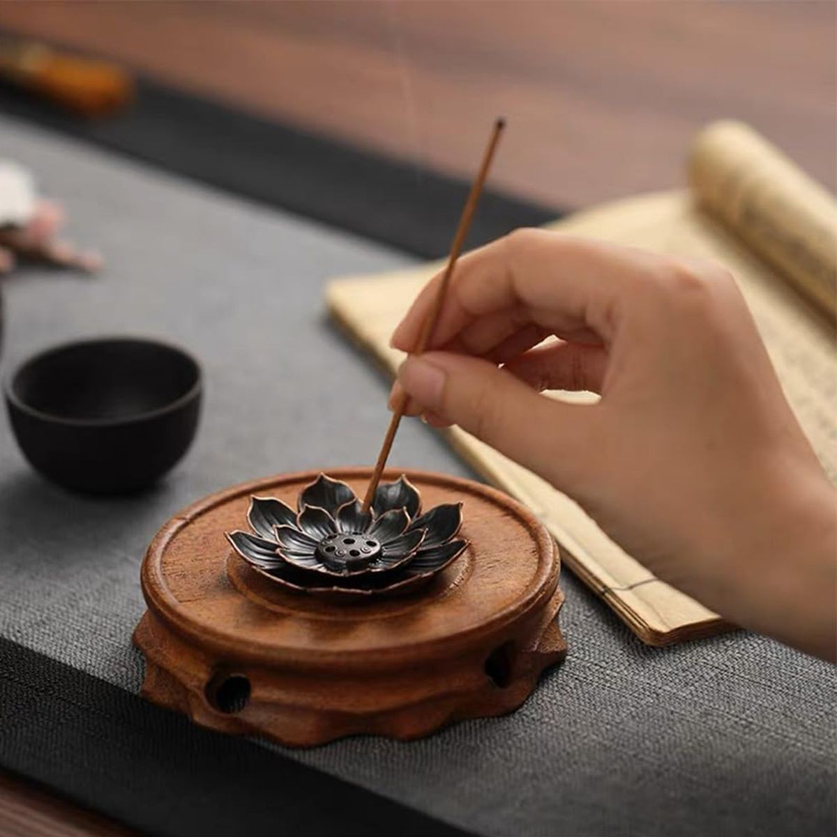 Cart In Mart Brass Lotus Incense Holder For Sticks With Ash Catcher Anti-Ash Burner Gift