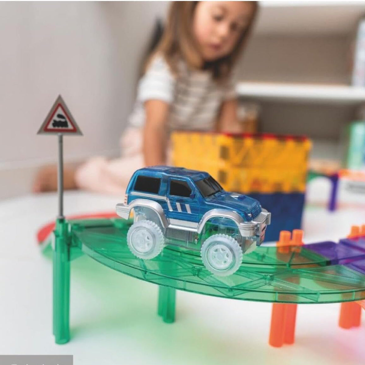 Highway Race Track