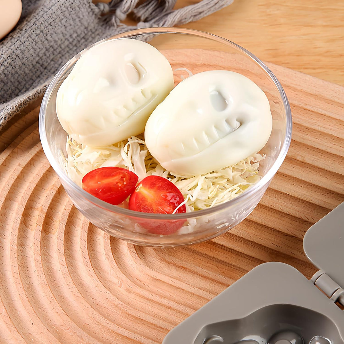 Cart In Mart 2 Pack Dino Hard Boiled Egg Mold 3D Dinosaur Shaped Skull Egg Press Mould